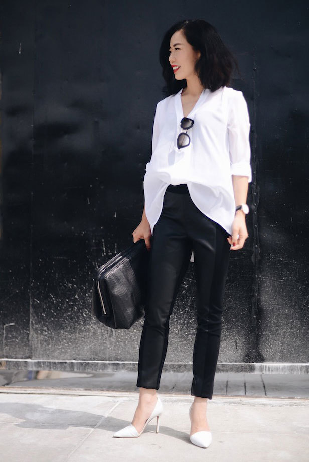 08-black-leather-pants-an-oversized-shirt-black-bag-and-white-heels