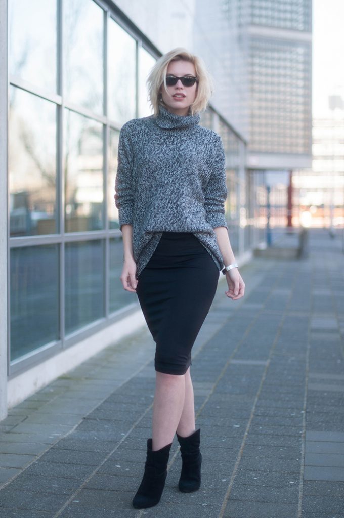 24-black-pencil-skirt-a-grey-turtleneck-sweater-and-suede-boots