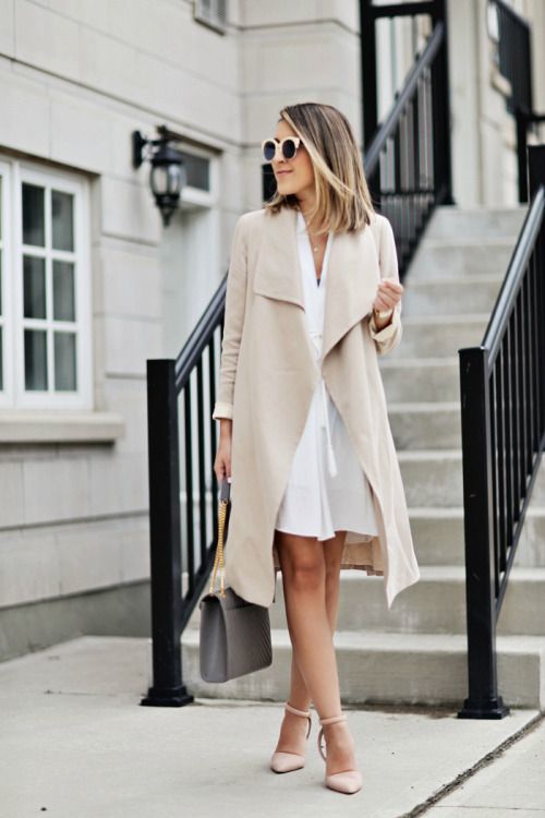 31-white-dress-a-nude-trench-coat-and-heels