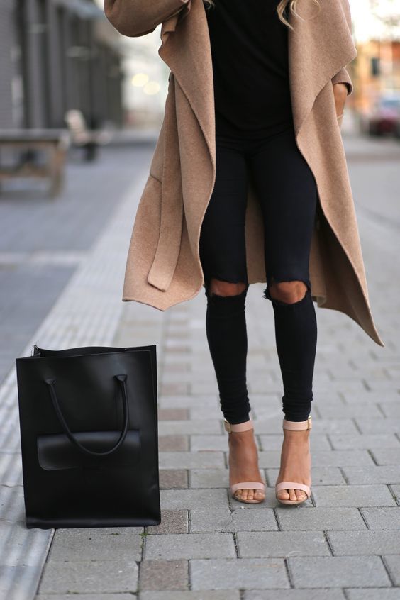 200+ Cute Ripped Jeans Outfits For Winter