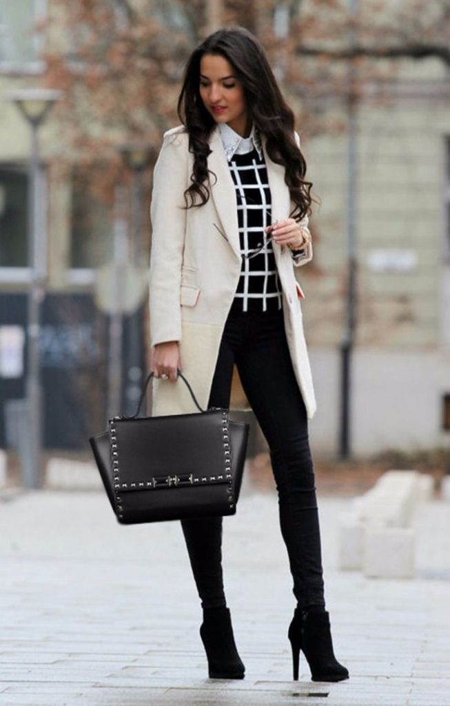 https://mycuteoutfits.com/wp-content/uploads/2017/01/beige-classic-coat-plus-black-bag-outfit-653x1024.jpg