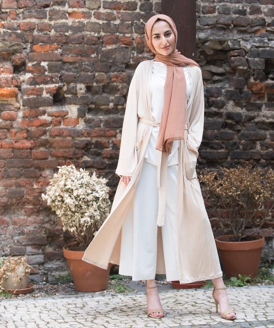 30+ Modern Muslimah Fashion Outfit Ideas for Summer | MCO