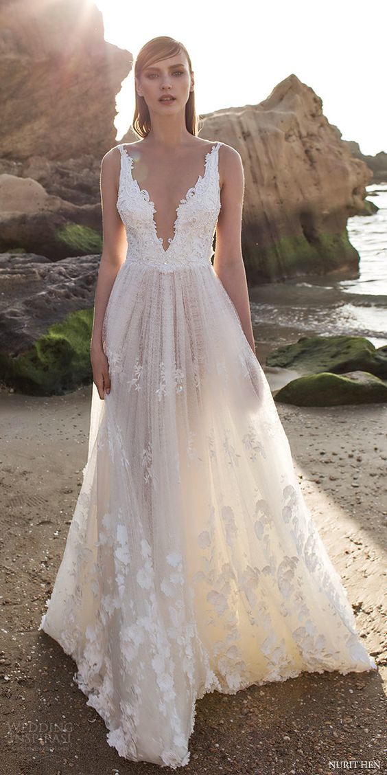 60+ Absolutely Stunning Beach Wedding Dresses | MCO