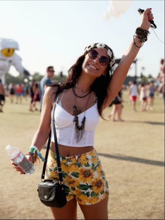 40+ Cute Concert Outfits | MCO